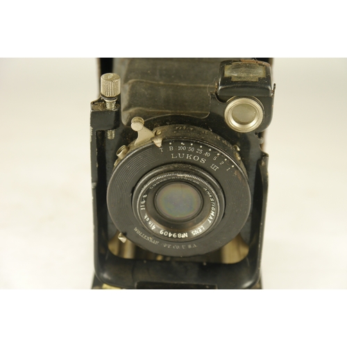 6033 - A Houghton Butcher Carbine 122 Folding Camera, Cooke Lens Lukos III.