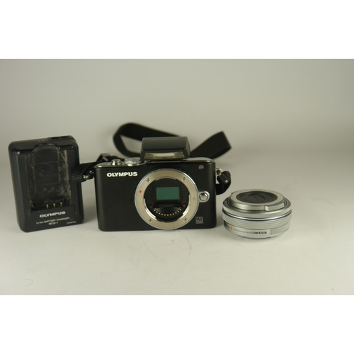 6020 - A Olympus Pen Lite E-PL3 Digital camera w/ Olympus 14-24mm f-5.6 EZ ED MSC lens & Olympus Fl-LM2 fla... 