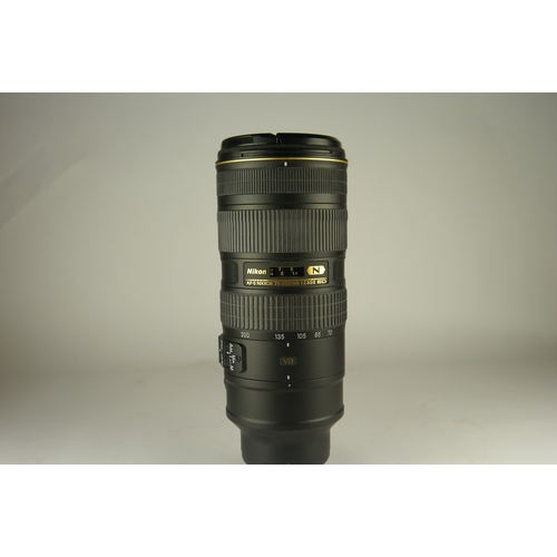 6009 - A Nikon AF-S Nikkor 70-200mm f2.8G ED VR II lens w/ Nikon HB-48 lens hood. Comes in original box and... 