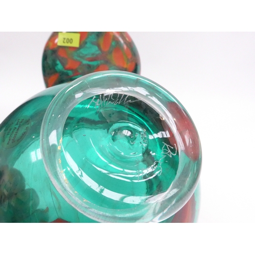 7268 - A Melting Pot Glassworks studio art glass large vase and a bowl in green and red, tallest 26.5cm