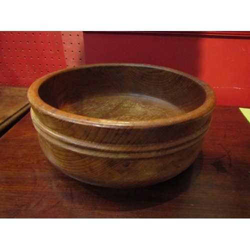 4088 - An oak fruit bowl, 10cm tall x 25.5cm diameter