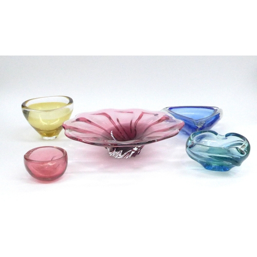 7303 - A collection of art glass bowls including Murano in various colours.  Largest diameter 30cm