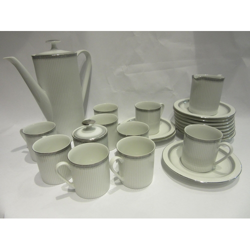 4472 - An Arzberg German coffee set in white with grey/silver detailing around rims