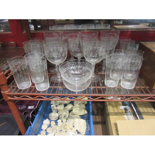 4474 - A collection of miscellaneous Edwardian etched glassware to include wine glasses, tumblers, finger b... 