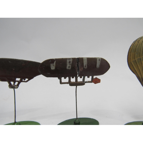 9058 - An early 20th Century 'New Balloon-Game 