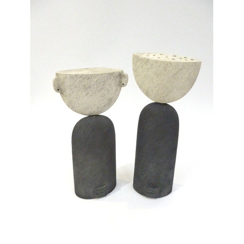 7137 - SUE HANNA (B1963) (ARR) Two Studio Pottery 'Heads' on plynth bases with stylised features marks to b... 