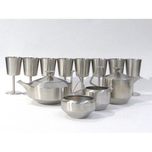 7365 - A Robert Welch jar Old Hall Alveston stainless steel four pint tea set and eight associated old hall... 