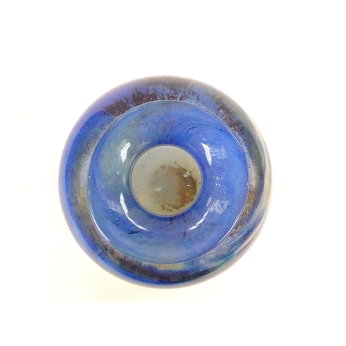 7311 - A large Isle of Wight Glass globular aurene vase with blue and ochre colours. Impressed Flame pontil... 