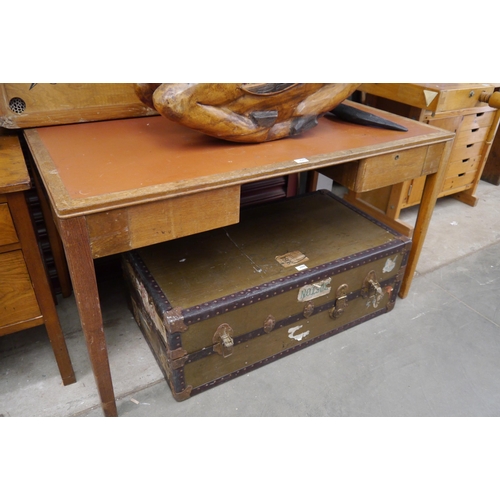 2089 - An ex military oak desk with removeable legs