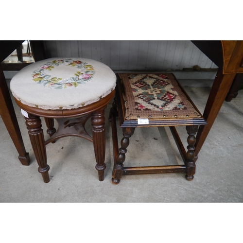 2144 - Two trays and two stools