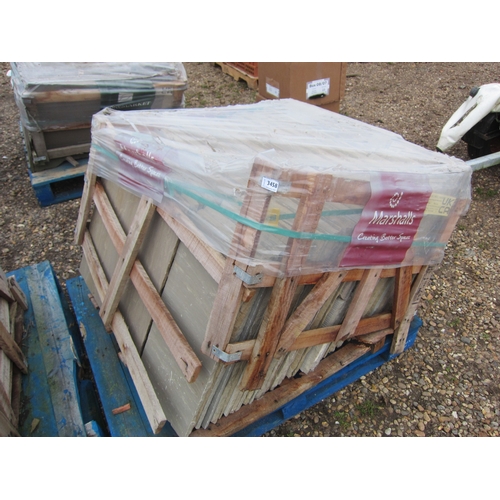 3458 - A pallet of sandstone slabs