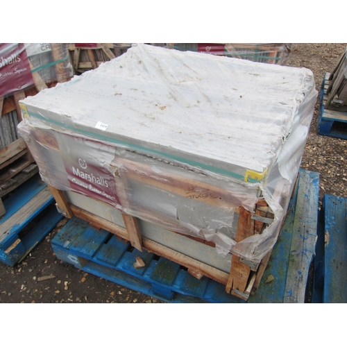 3459 - A pallet of sandstone slabs