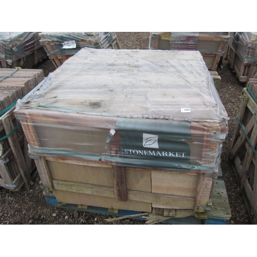 3465 - A pallet of sandstone slabs