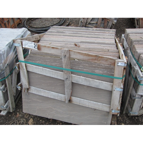 3467 - A pallet of sandstone slabs