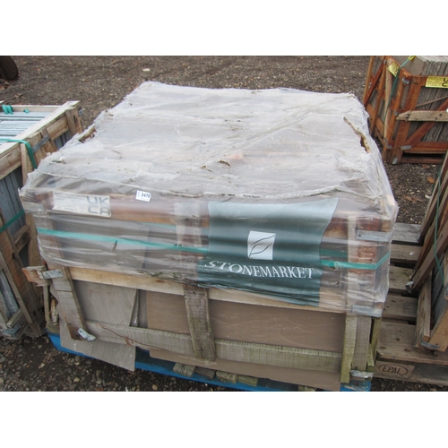 3470 - A pallet of sandstone slabs