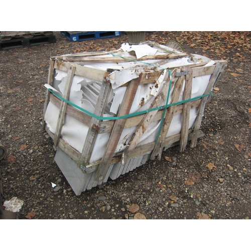 3501 - A pallet of polished stone slabs