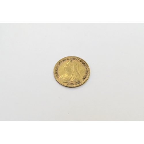 9410 - A 1900 gold half sovereign