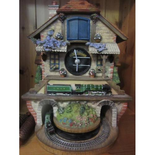 1010 - A modern 'Flying Scotsman' cuckoo clock