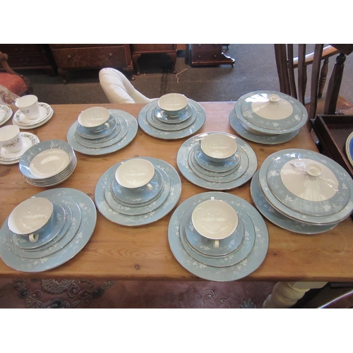 1088 - A quantity of Royal Doulton 'Reflection' and 'Pastorale' pattern tea and dinner ware