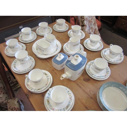 1088 - A quantity of Royal Doulton 'Reflection' and 'Pastorale' pattern tea and dinner ware