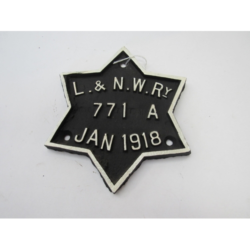 8030 - A cast iron LNWR Star wagon plate 771A, dated Jan 1918, face restored