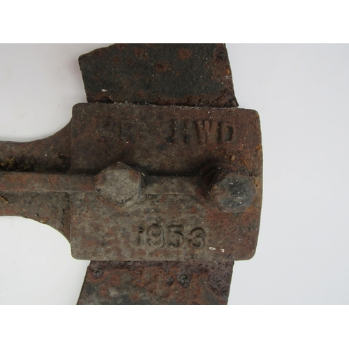 8061 - A cast BR lever frame weight/ground signal