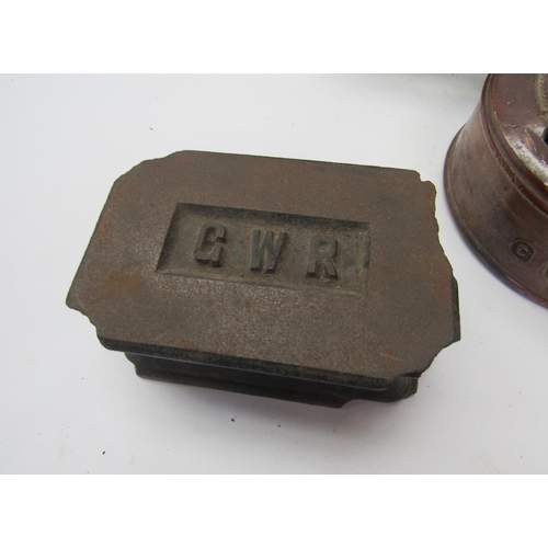 8071 - A quantity of GWR office and company equipment including coin bowl, ink and quill stand, brush, leat... 