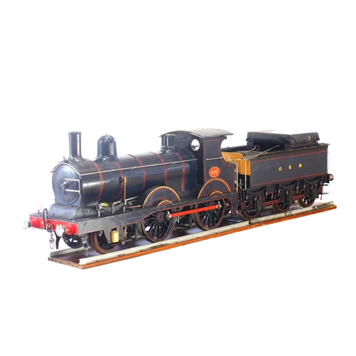 8220 - A well built 7¼” 2-4-0 coal-fired T26 (later E4) class steam locomotive and tender No.495, finished ... 