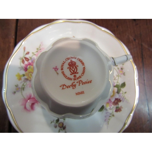 4185 - A quantity of Royal Crown Derby 