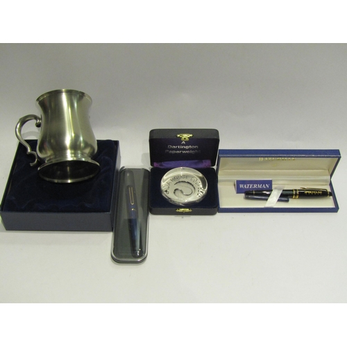 4491 - A Crown & Rose English hand cut pewter tankard, a Watermans Polyclad Europe Fountain pen cased, a Pa... 