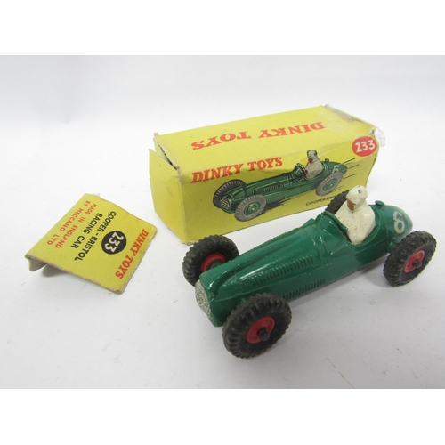 9425 - Three boxed Dinky Toys diecast model cars to include 155 Ford Anglia in turquoise with red interior ... 