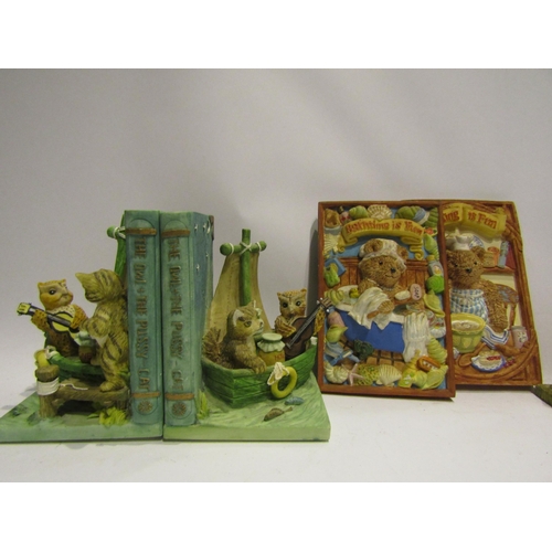 4502 - Two pairs of resin bookends 'The Owl & The Pussy Cat' a/f and 'Tom Owls School Days', a pair of resi... 