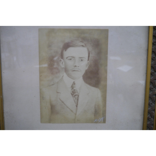 2123 - A Victorian gilt framed photograph of a dapper gent