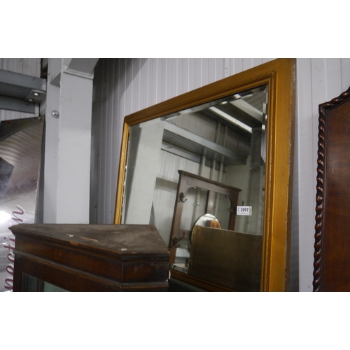 2097 - A Victorian gilt framed bevelled glass wall mirror, 80cm x 66cm