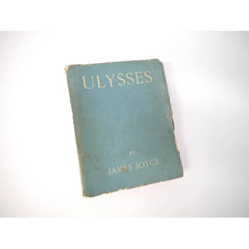 5128 - James Joyce: 'Ulysses', Paris, Shakespeare & Company, May 1930, 11th printing, 735,[1]pp, original c... 