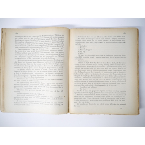 5128 - James Joyce: 'Ulysses', Paris, Shakespeare & Company, May 1930, 11th printing, 735,[1]pp, original c... 