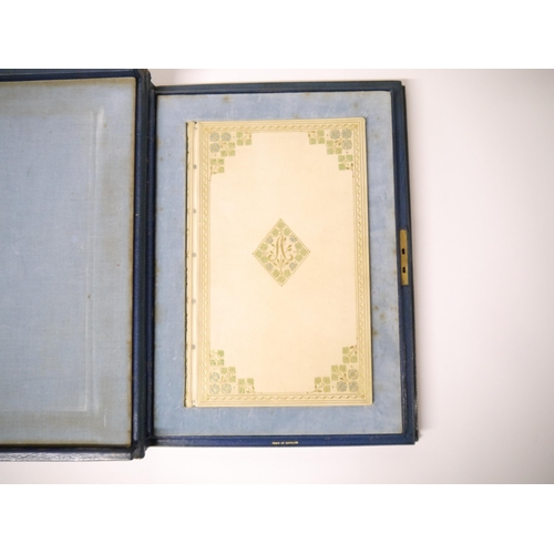 5205 - (Fine Binding.) Richard Aldington: 'The Crystal World', London, Heinemann, 1937, 1st edition, finely... 