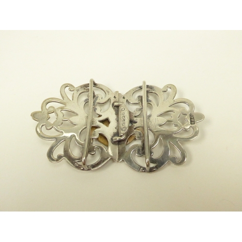 7117 - An Edward VII electro-plated belt buckle, 9.5cm long