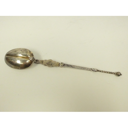 7021 - A Victorian John, Edward, Walter & John Barnard highly ornate anointing spoon, London 1874, 27cm lon... 