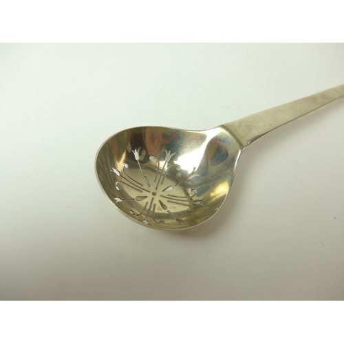 7024 - A silver Mappin & Webb sifting spoon, 17.5cm long, Sheffield 1963, 53g