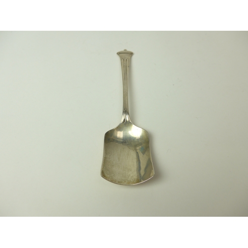 7026 - A Thomas Bradbury & Sons silver tea caddy spoon with inscription to back, 13.5cm long, 23g