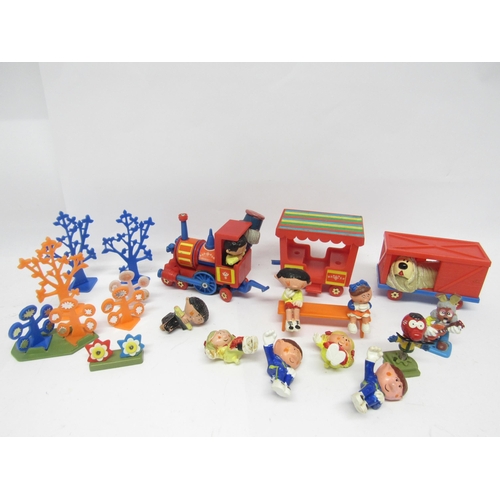 9088 - A boxed Corgi 853 Magic Roundabout Playground, comprising musical track base with various figures, M... 