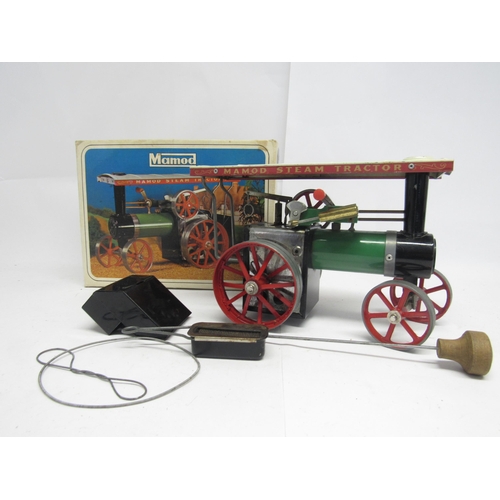 9566 - A boxed Mamod live steam TE1A Steam Tractor traction engine