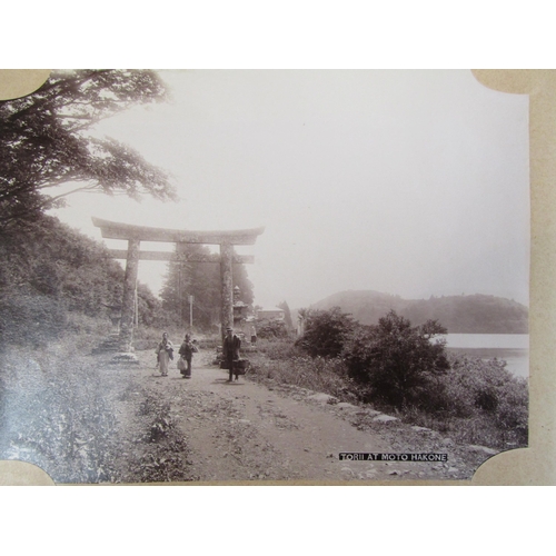 5276 - (Japan.) An album containing 75+ albumen print views of Japan c.1890-1900, of which 30 hand tinted, ... 