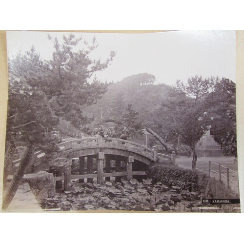 5276 - (Japan.) An album containing 75+ albumen print views of Japan c.1890-1900, of which 30 hand tinted, ... 