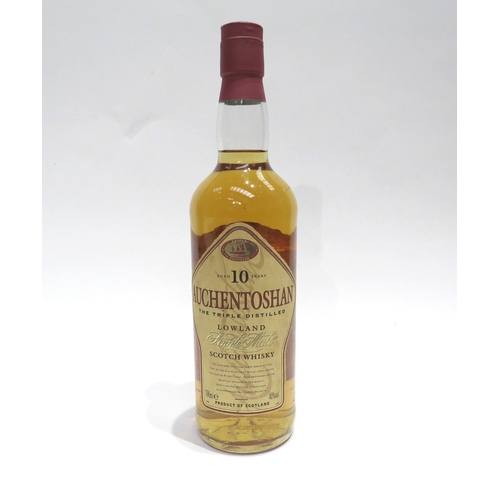 8017 - Auchentoshan 10 Year Old Triple Distilled Lowland Single Malt Scotch Whisky, 1990' bottling, 700ml