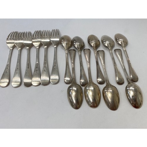 7088 - Six Victorian Chawner and Co Silver small forks of Old English thread pattern, all monogrammed P. Lo... 