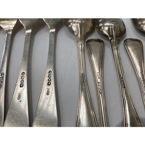 7088 - Six Victorian Chawner and Co Silver small forks of Old English thread pattern, all monogrammed P. Lo... 