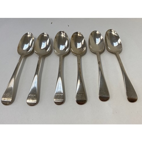 7095 - Six Georgian silver old English pattern spoons all with faded animal crest to terminals one with rep... 