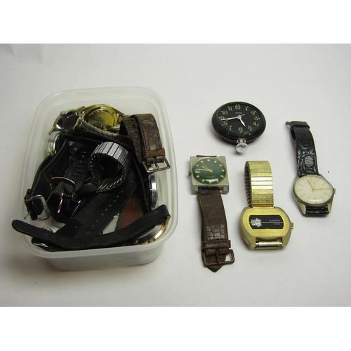 4416 - A tub of gentlemen's watches including Timex and Ingersoll